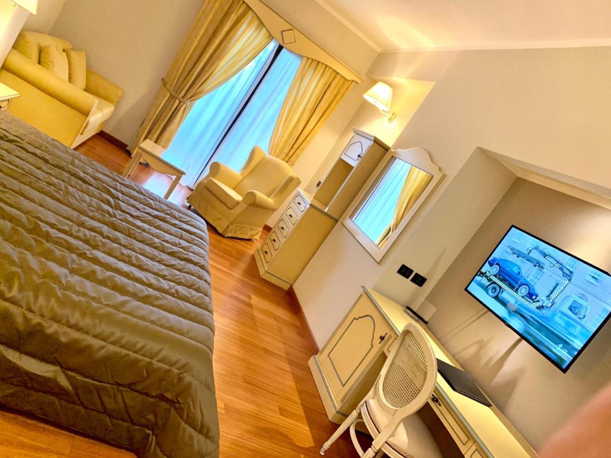 Hotel Grillo Assemini Eksteriør bilde